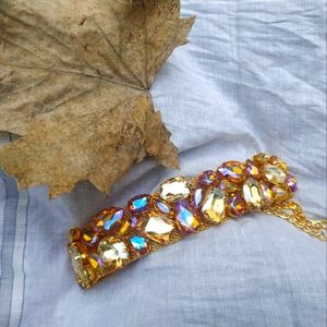 Stone golden choker necklace